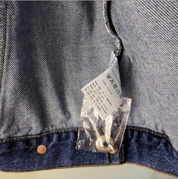 Classic Blue Denim Jacket - Picture 13 of 14